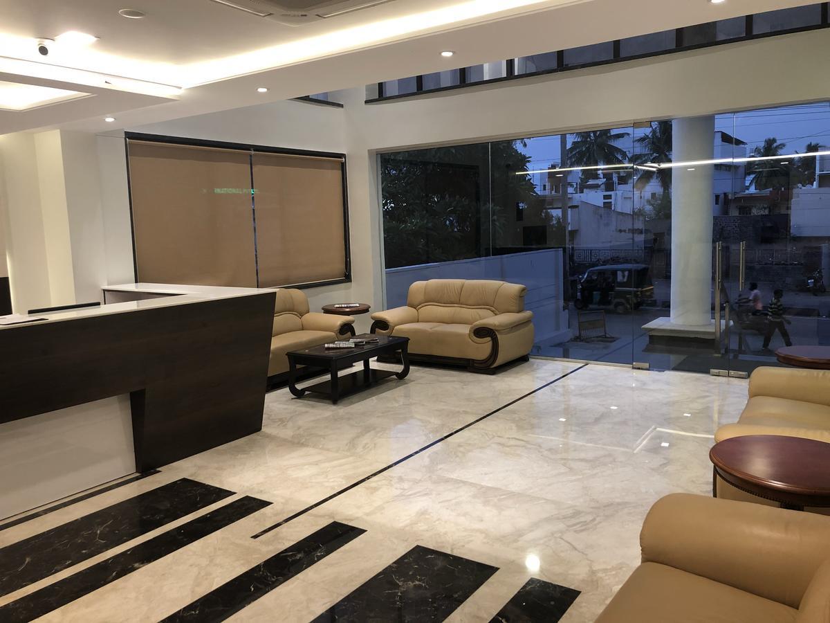 Kyriad Hotel Vijayapura By Othpl Bijapur  Ngoại thất bức ảnh