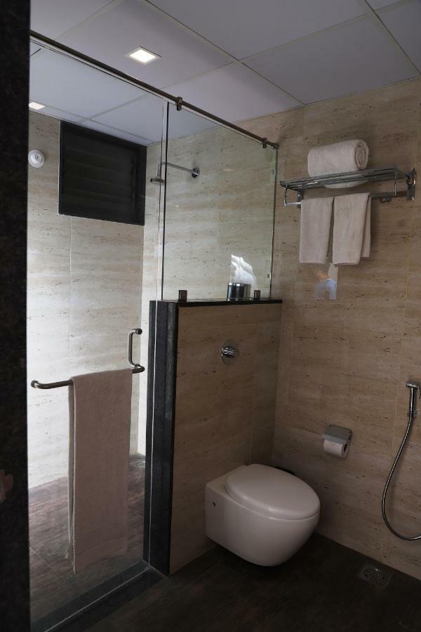 Kyriad Hotel Vijayapura By Othpl Bijapur  Ngoại thất bức ảnh
